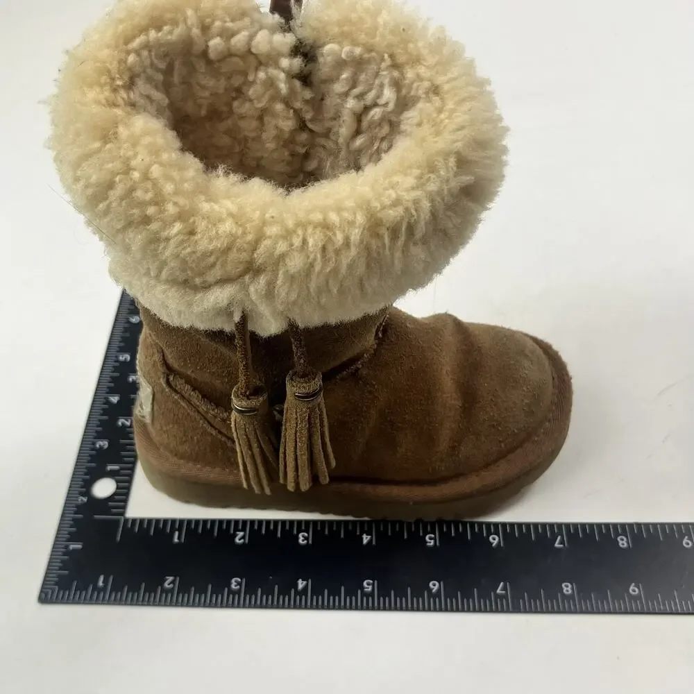 UGG Kids Tacey Boots Toddler Size 8 Brown Suede Shearling Lined Zip Tassel
